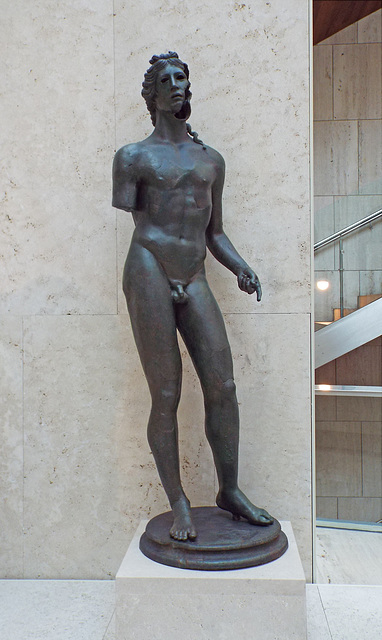 Bronze Apollo from Termantia in the Archaeological Museum of Madrid, October 2022