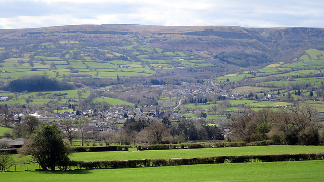 Crickhowell below