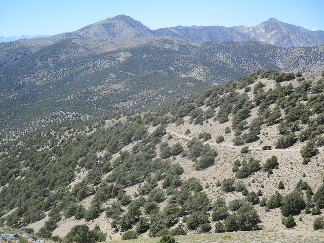 Inyo Crest 25