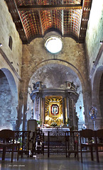 Cattedrale San Ciriaco, Altar