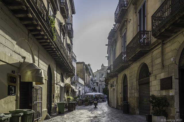 in den Gassen von Lecce (© Buelipix)