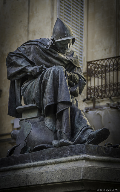 Piazzetta Raimondello Orsini, Lecce ... P.i.P. (© Buelipix)