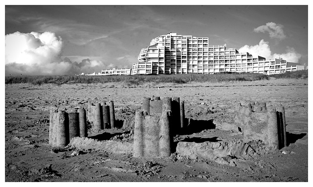 De sable tu es fait, au sable tu retourneras.