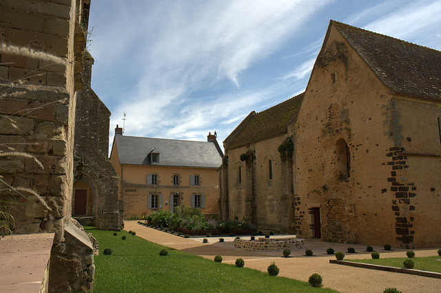 Abbaye de Massay