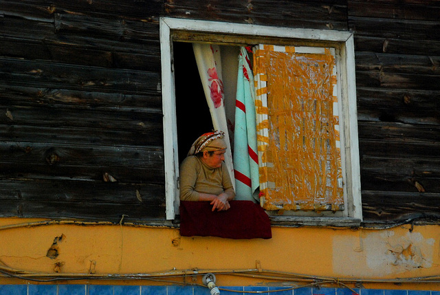 Die Frau im Fenster