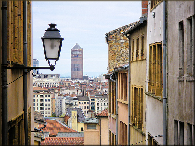 Lyon (69) 8 mai 2013. Depuis la Montée du Garillan.