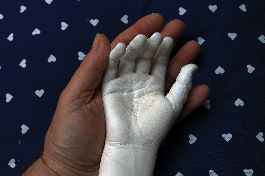 La mano dans la mano , pour Marie-Claire et Hélène