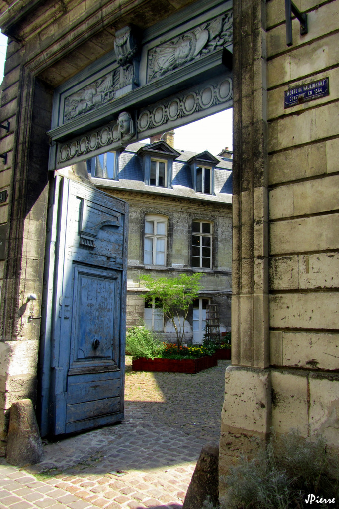 Hotel de Vauluisant