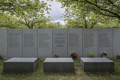 (141/365) Gedenktafel für die Opfer der ICE-Zugkatastrophe in Eschede