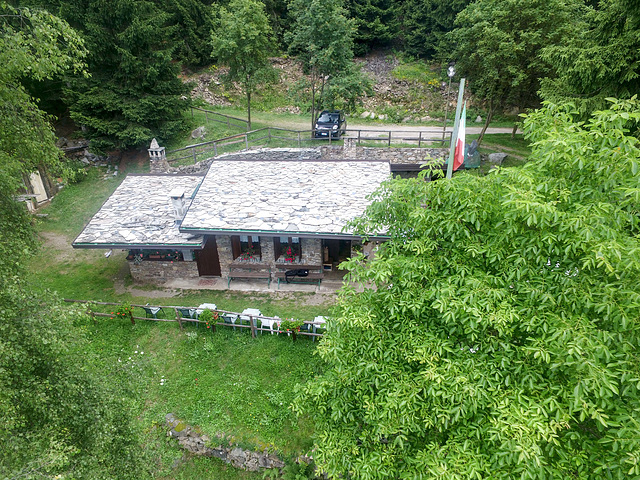 Rifugio Palam Palè, Demo - Brescia