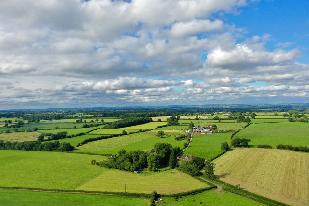 Looking towards Stoke from Gnosall