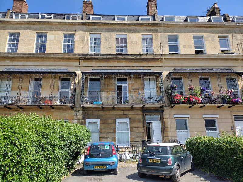 Suffolk Square, Cheltenham