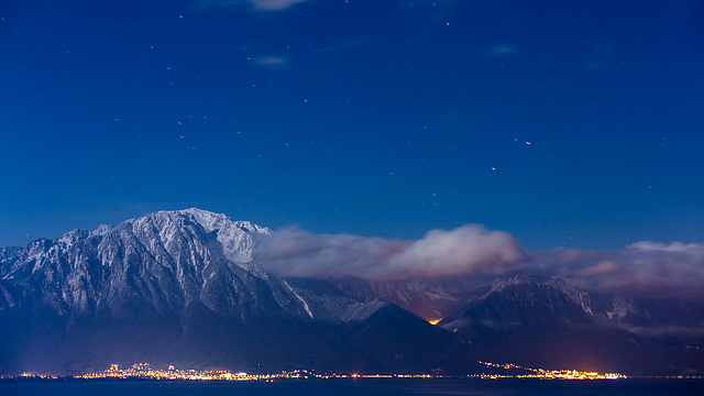 121130 Montreux nuit D