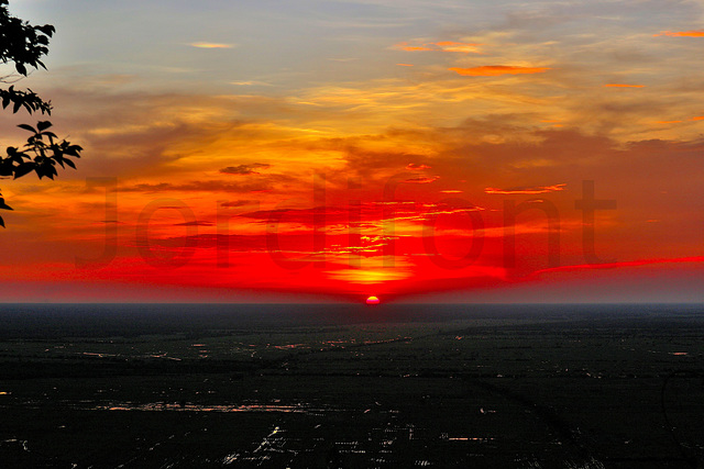 Posta de Sol des de Phnom Kraom-Cambodja