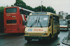 Guide Friday F60 RFS in Cambridge – 6 Aug 2001 (475-17)