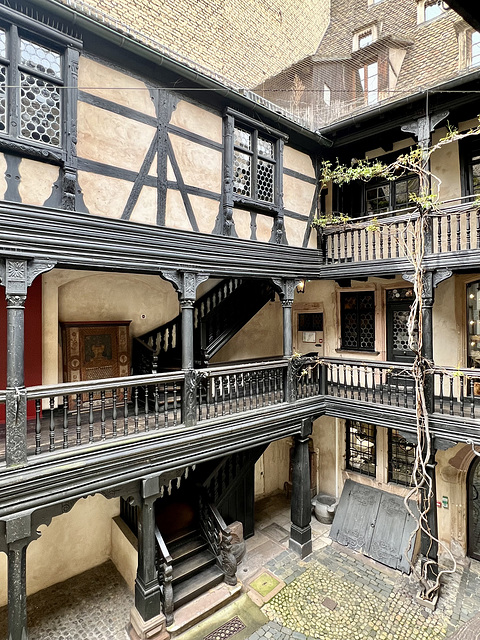 Strasbourg 2025 – Musée Alsacien – Courtyard