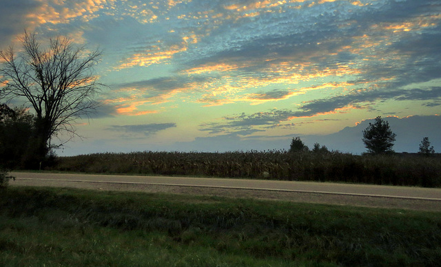 Sunset at Polly Ann Trail