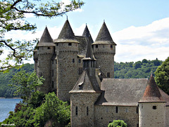 le chateau de VAL -CANTAL -