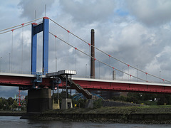 Friedrich-Eberet-Brücke (L140)