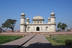 Itmad Ud Daulah Mausoleum