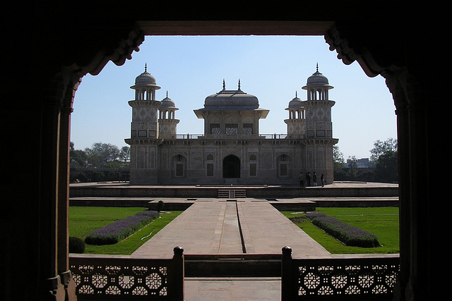 Itmad Ud Daulah Mausoleum