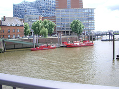 Hamburg - red boats