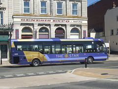 DSCF4163 First 63058 (SK63 KJY) in Portsmouth - 2 Aug 2018