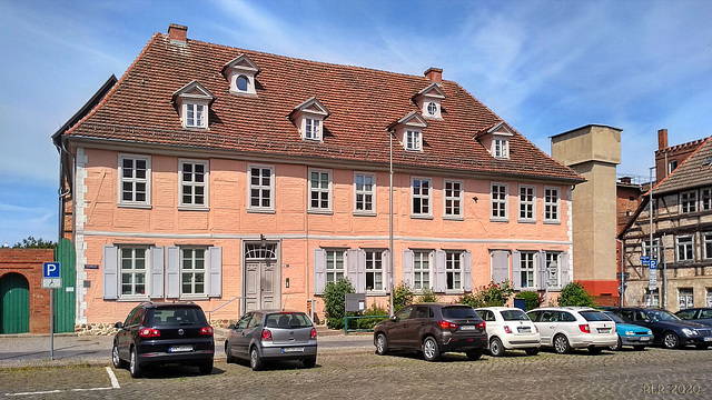 Schwerin, Schelfmarkt 1