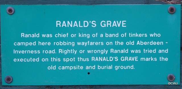 Ranald's Grave descriptor