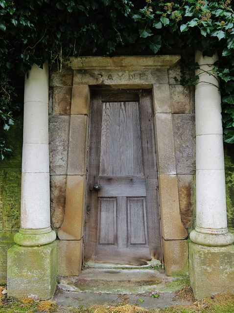 st pancras and islington cemetery, east finchley, london