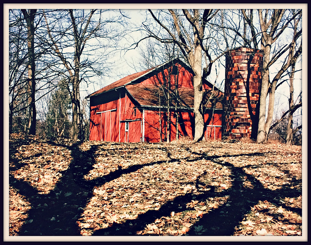 Creeping shadows