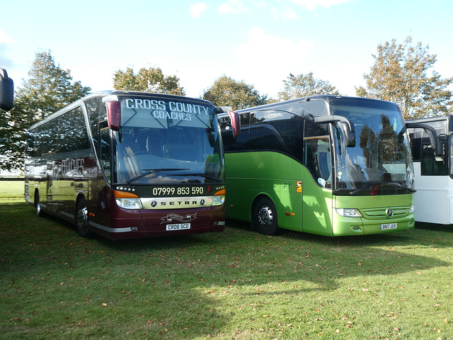 Coaches at Newmarket Racecourse - 14 Oct 2023 (P1160734)