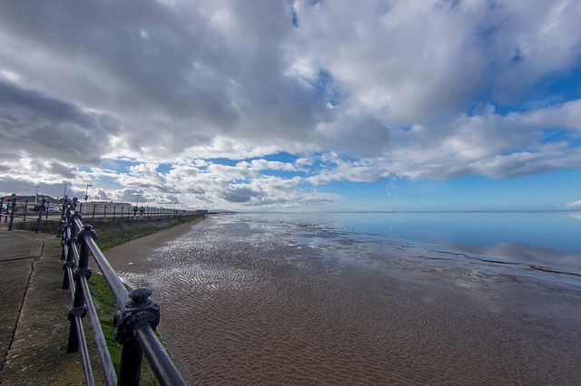 Hoylake shore