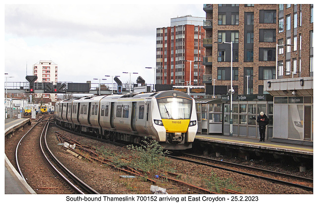 Thameslink 700152 arriving at East Croydon - 25 2 2023