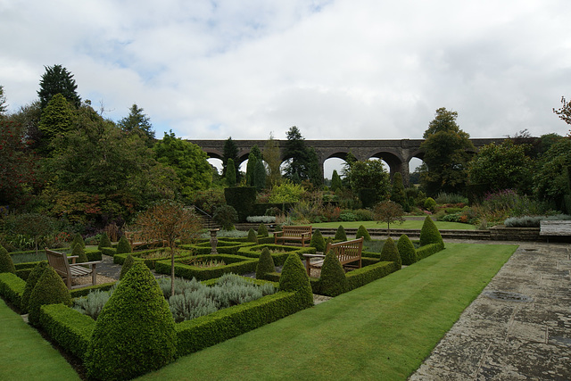 Kilver Court Gardens