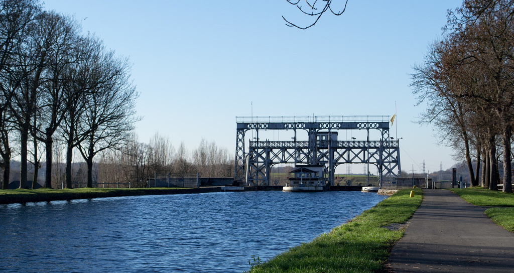 Belgium Canal du Centre historic lift #4 (#0226)