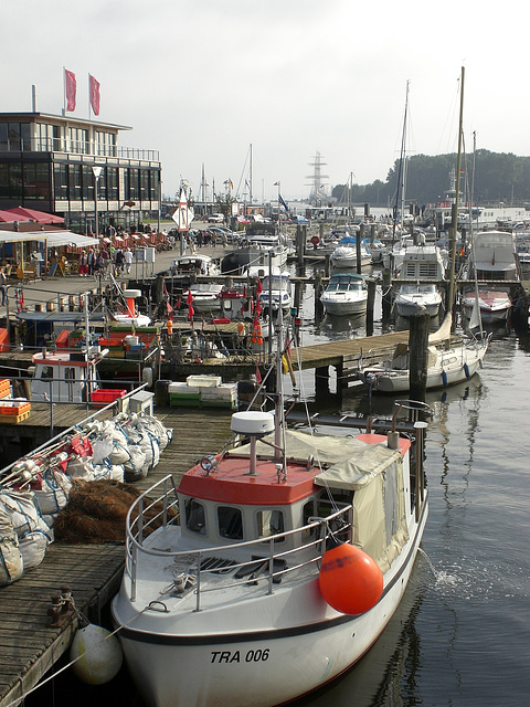 Jacht und Fischerhafrn in Travemünde