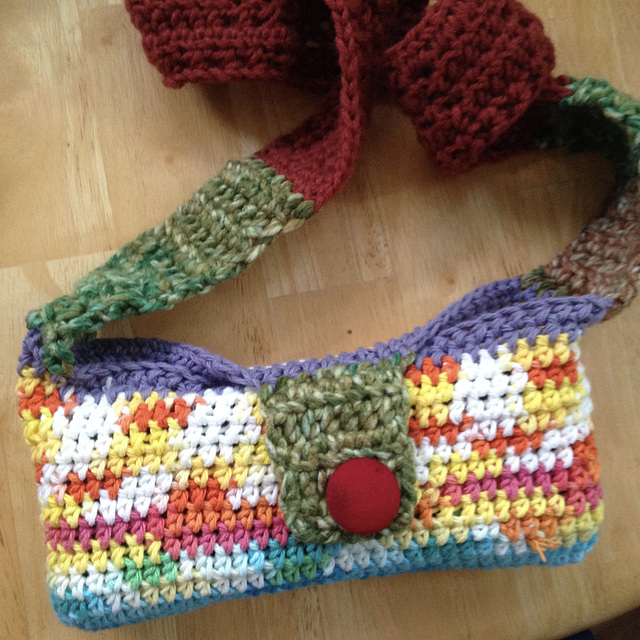 Crocheted piccolo case