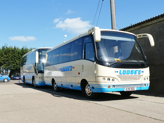 Lodge’s Coaches E20 DGE at High Easter - 24 Mar 2019 (P1000634)