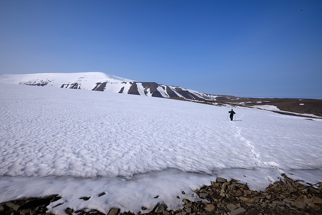 Trollsteinen Hike