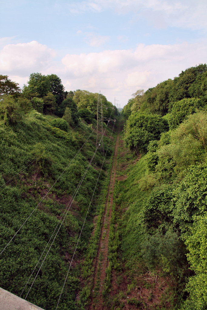 Bahnstrecke Duisburg–Quakenbrück, von der Brücke Westring aus (Bottrop) / 21.05.2022