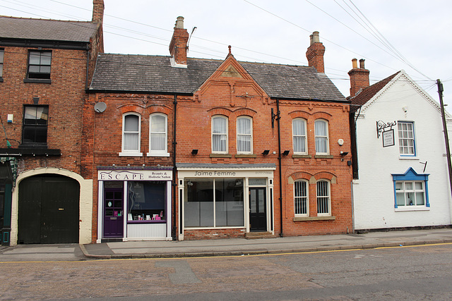 ipernity: Churchgate, Retford, Nottinghamshire - by A Buildings Fan