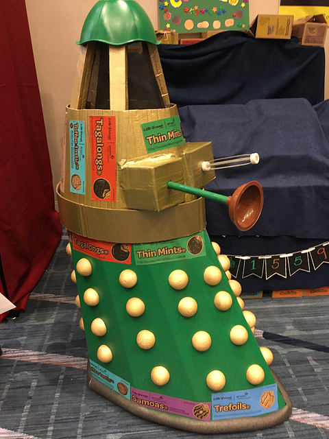 Gallifrey One 2020: Girl Scout Cookie Dalek