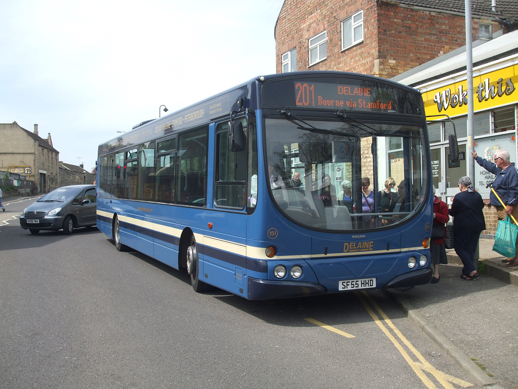 DSCF3288 Delaine Buses SF55 HHD in Stamford - 6 May 2016