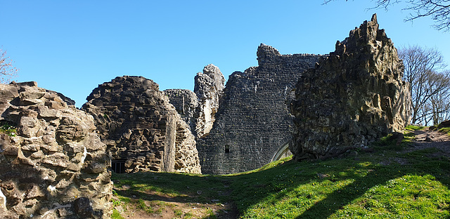 St Quentins Castle