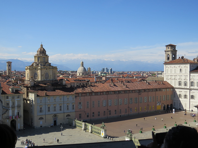 Toîts de turin, 1.