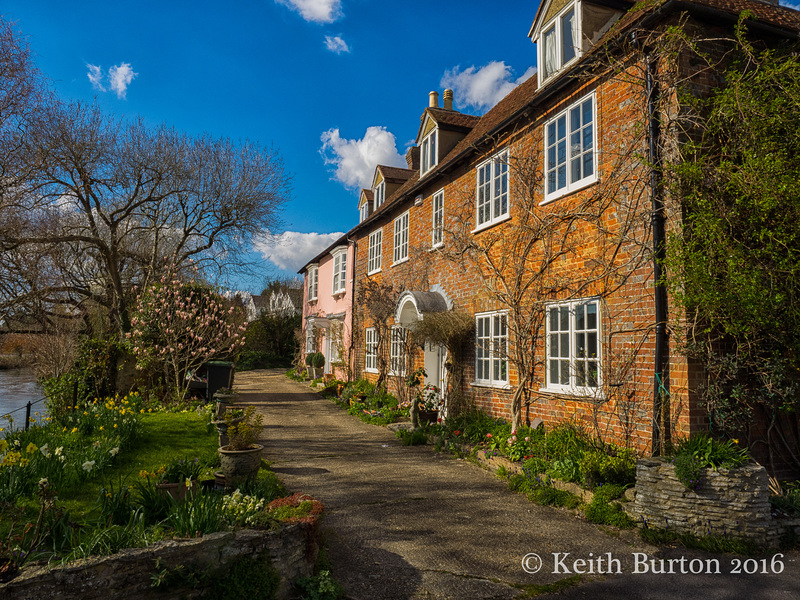 Riverside Houses
