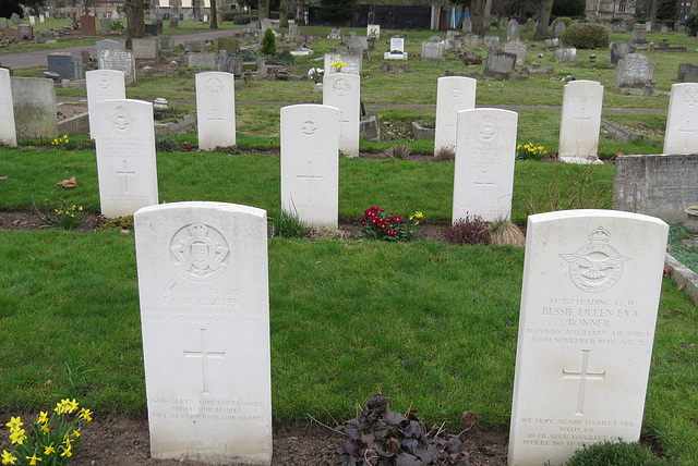 st james cemetery, hertford rd, enfield, london