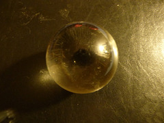 Esfera de vidrio dorada