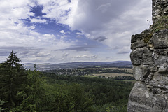 Blick von der Burg Valdštejn nach Norden (© Buelipix)